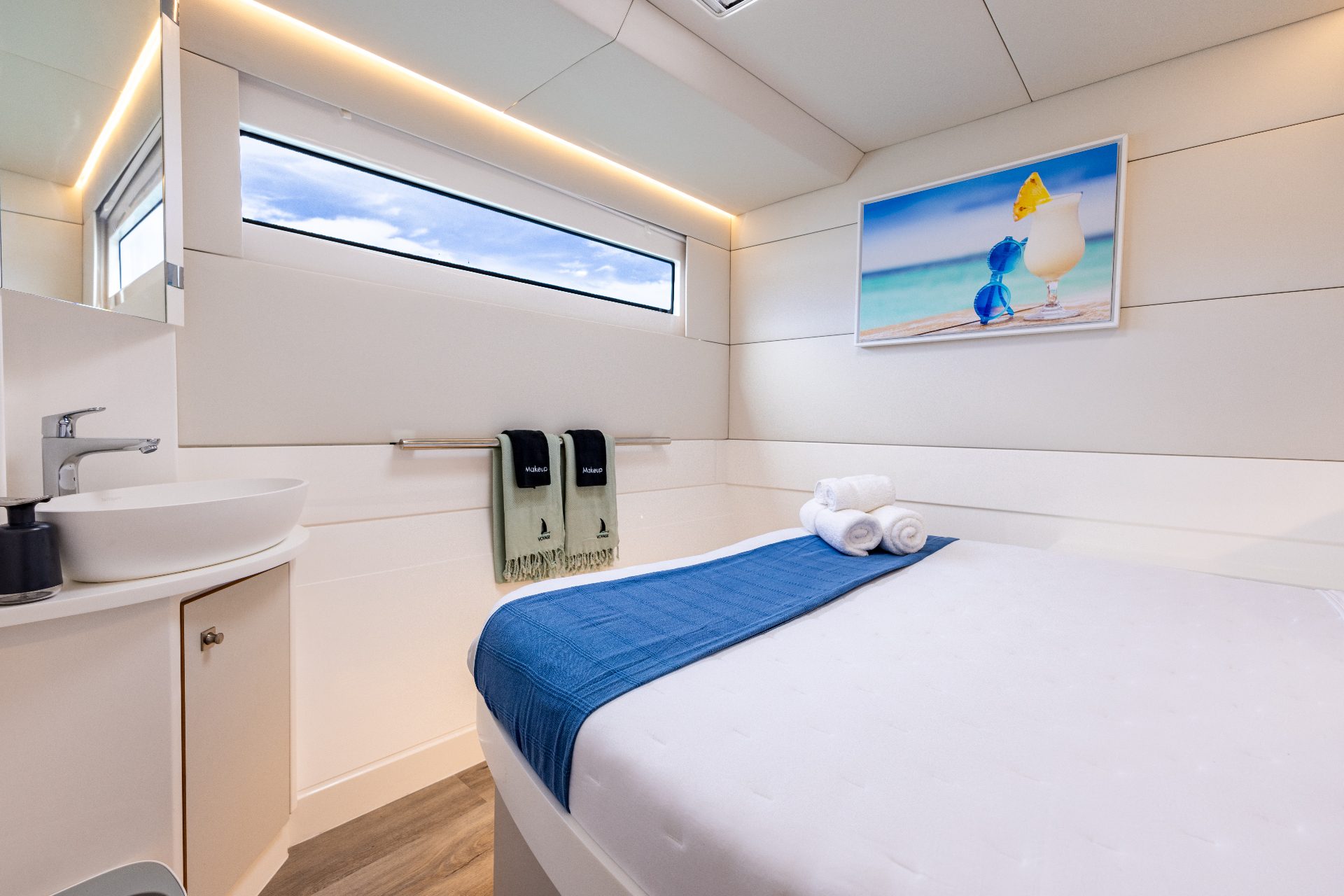 Voyage 590 guest cabin with ensuite vanity