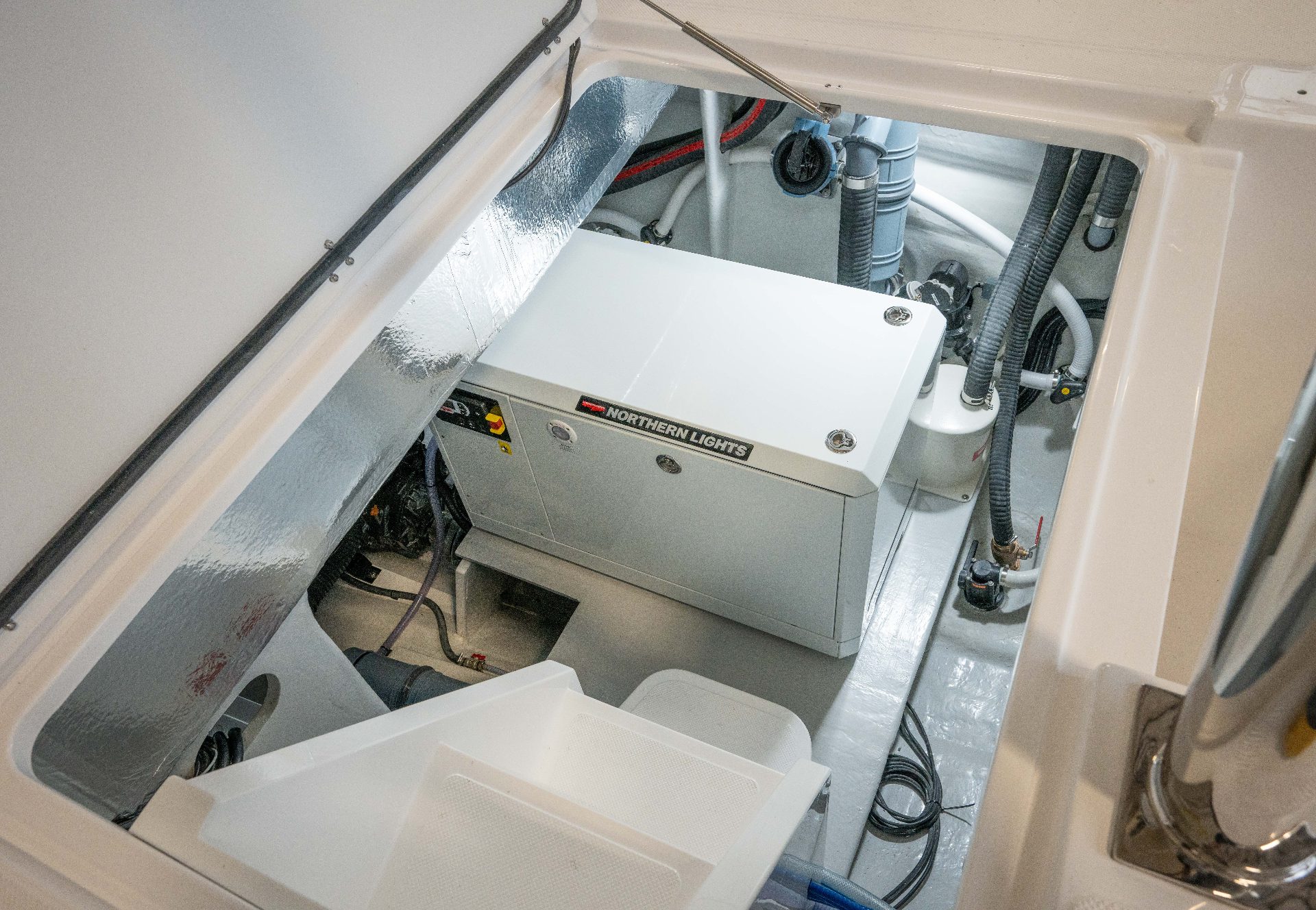 Voyage 510 Northern Lights generator bay