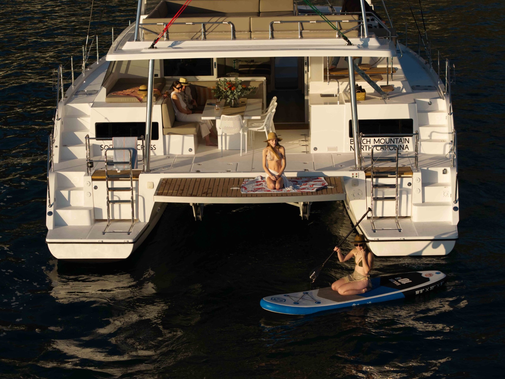 Voyage 510 aft platform and cockpit from astern