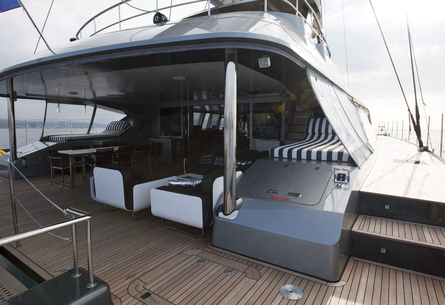 Blue Coast 95-2 aft deck