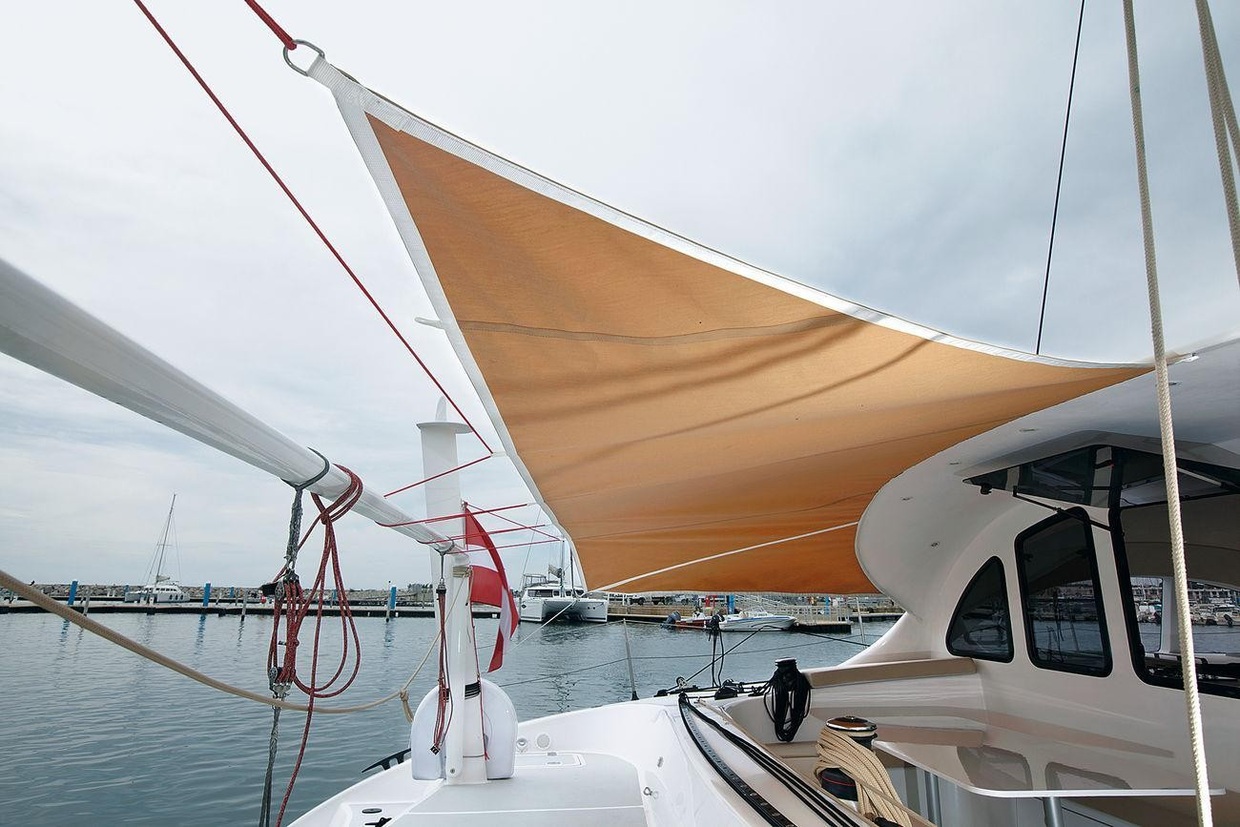 Racing Bimini