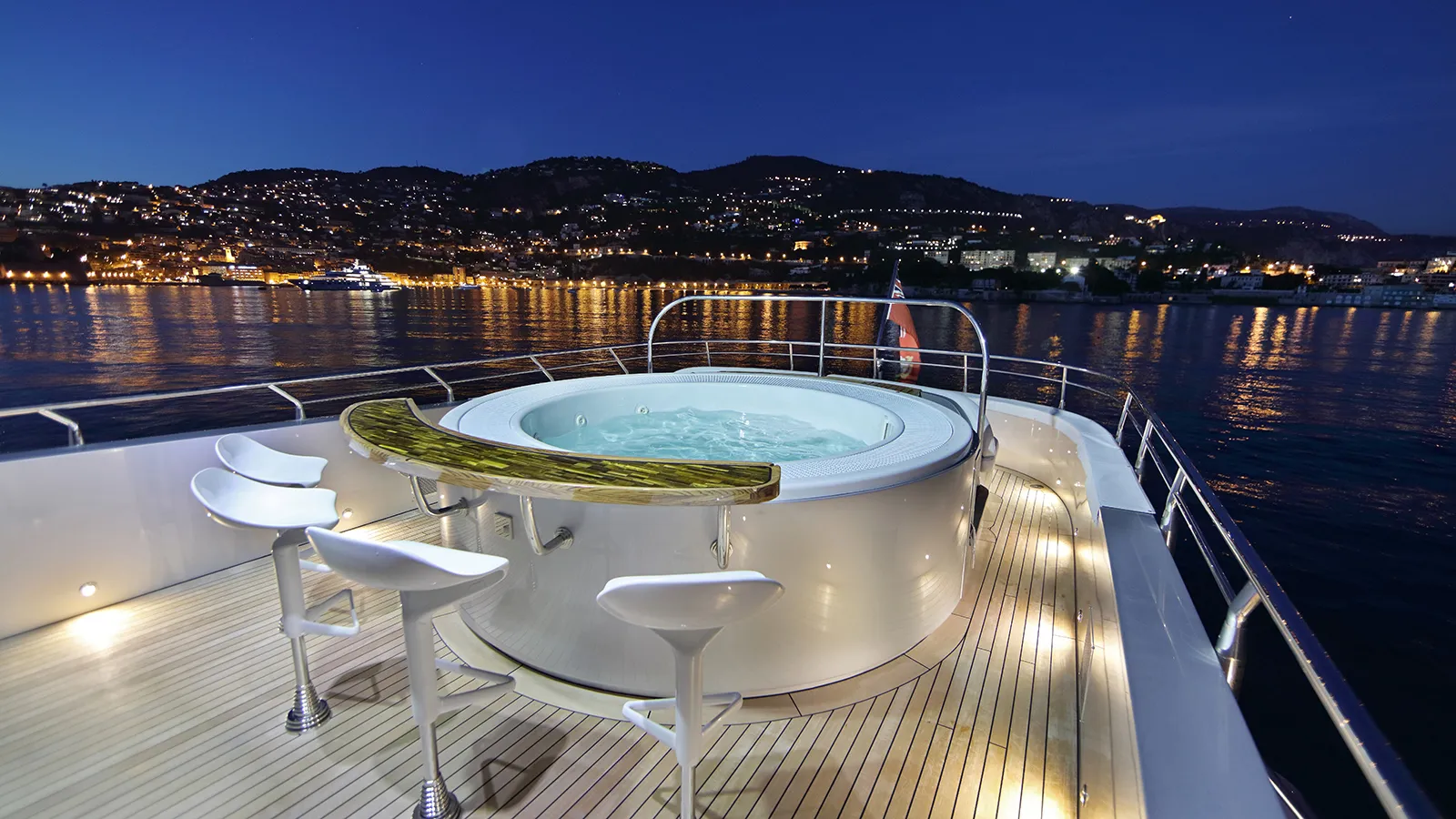 Galaxy of Happiness sundeck with spa pool