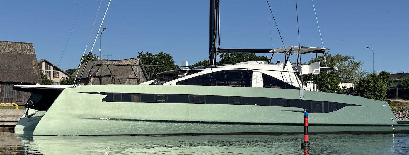O Yachts Class 6 Catamaran